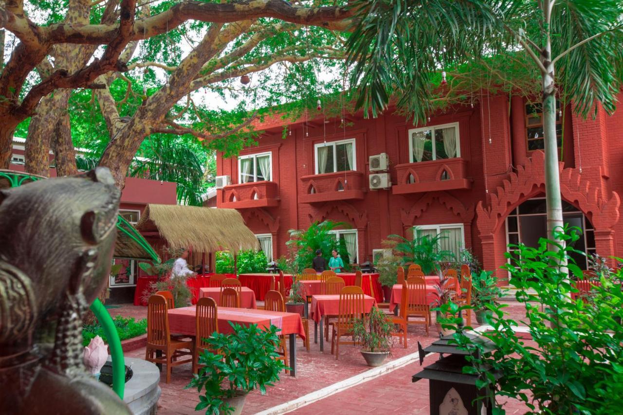 Hotel Sincere Smile Bagan New Bagan Bagian luar foto