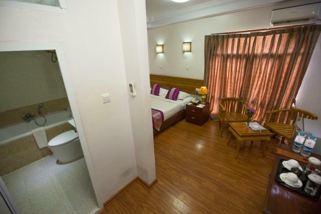 Hotel Sincere Smile Bagan New Bagan Bagian luar foto